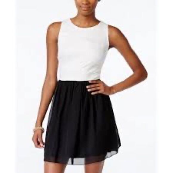 Speechless Chevron Lace Top Contrast Dress - Picture 1 of 8